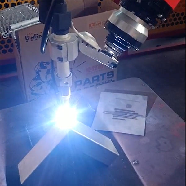 Tig-welding-robot-for-stainless-steel1