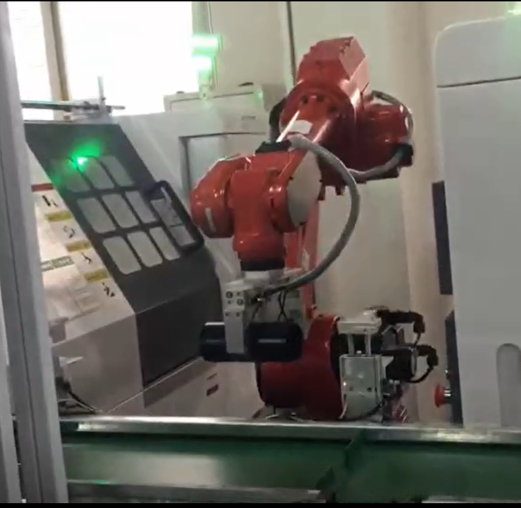 1 robot works for 2 CNC machine