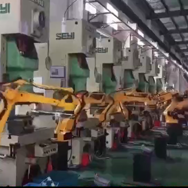 automatic stamping producing line